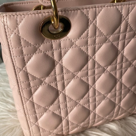 Lady Dior handbag - Picture 11 of 17